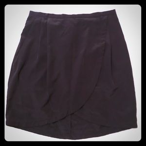 EUC wrap mini skirt with pockets 💕